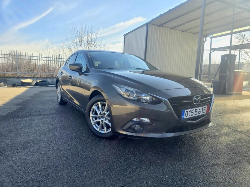 Mazda 3 КАТО НОВА* SKYACTIVE* 2.0i, снимка 3 - Автомобили и джипове - 49373383