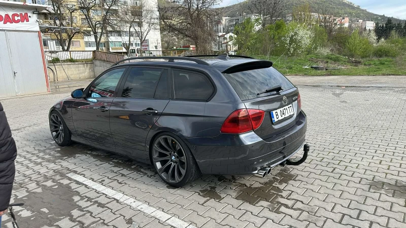 BMW 320 320d, снимка 3 - Автомобили и джипове - 53036948