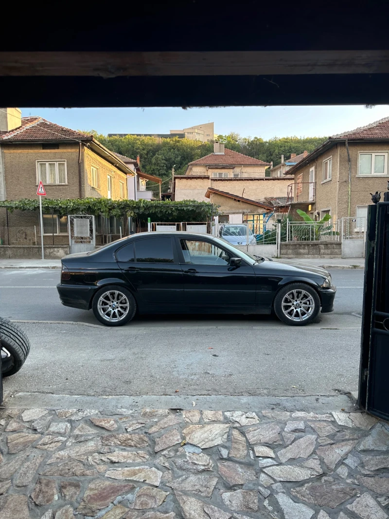 BMW 330, снимка 2 - Автомобили и джипове - 52389213