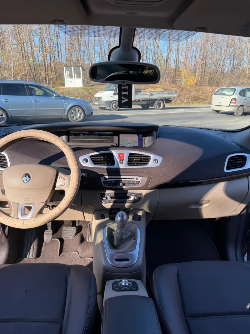 Renault Scenic dCi XMOD, снимка 10 - Автомобили и джипове - 52793364