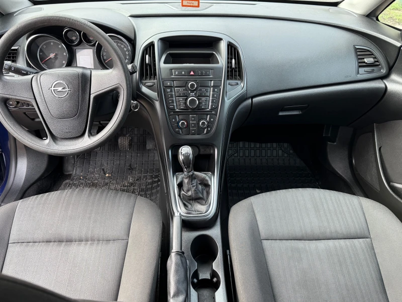 Opel Astra НОВ ВНОС КЛИМА 1.7 ДИЗЕЛ, снимка 9 - Автомобили и джипове - 53076529