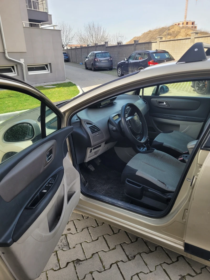 Citroen C4, снимка 10 - Автомобили и джипове - 53559432
