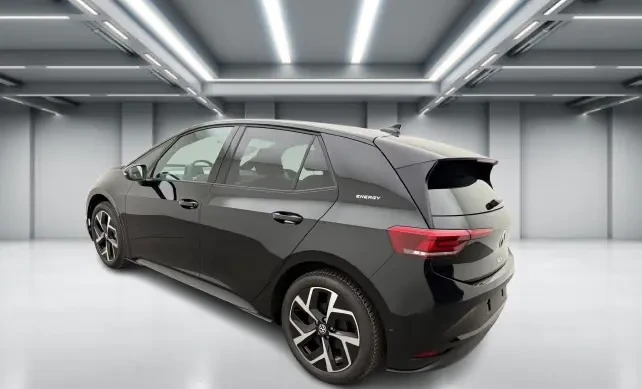 VW ID.4 77 kWh = GTX = Heat Pump Гаранция, снимка 2 - Автомобили и джипове - 55035050