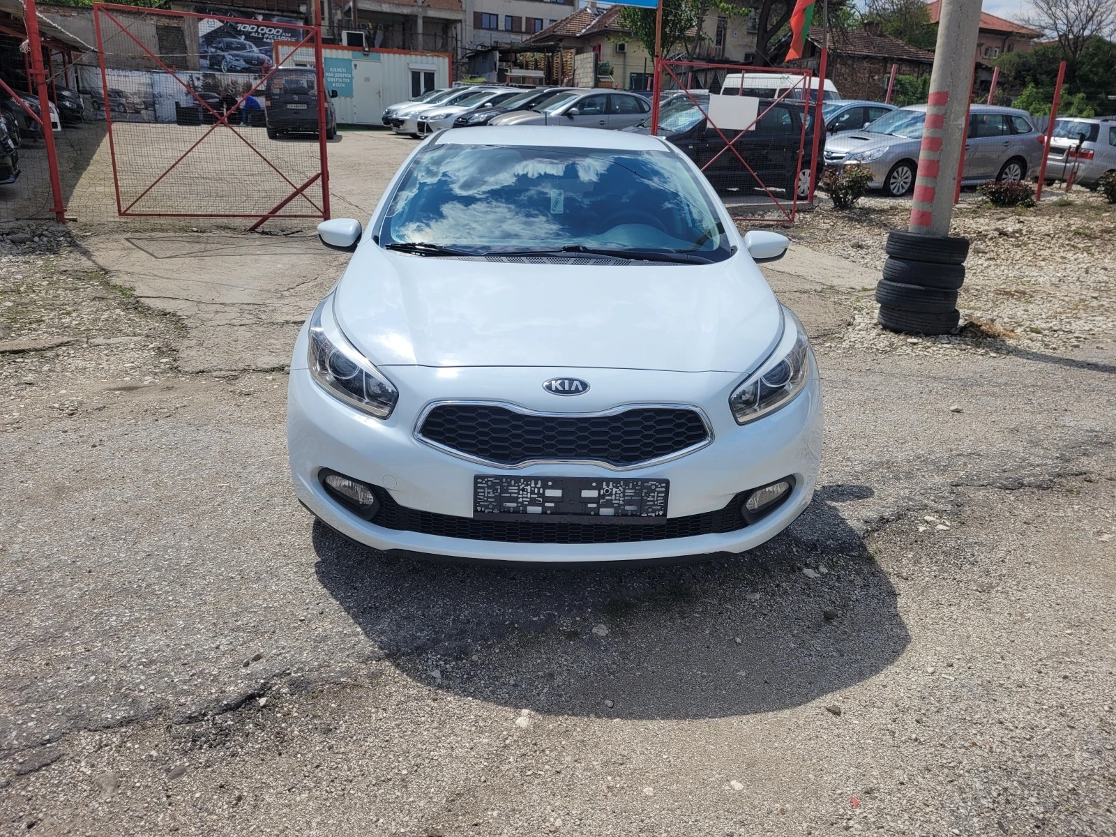 Kia Ceed 1.4i  GPL - изображение 2