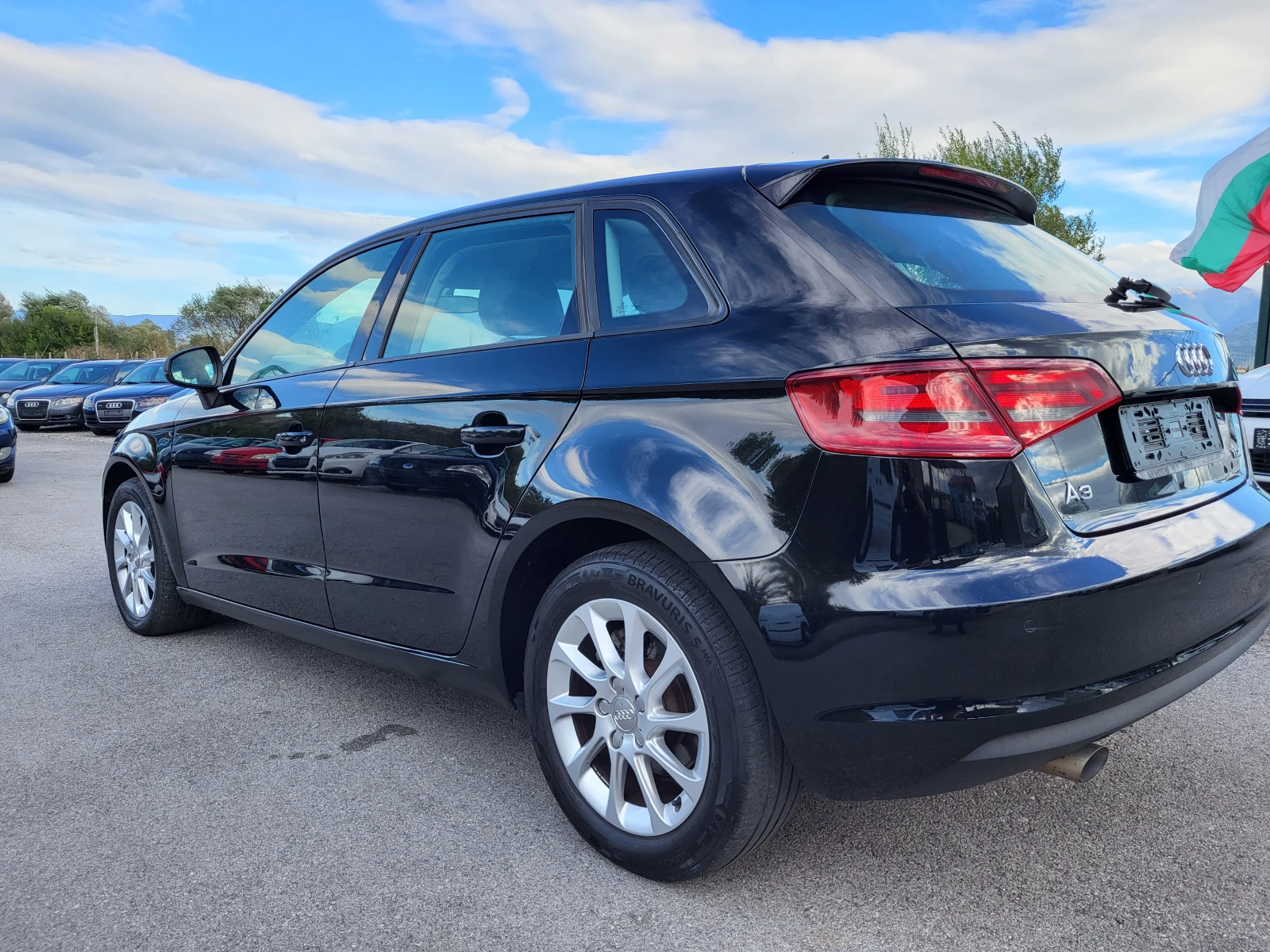 Audi A3 1.6 TDI Stronic - изображение 5