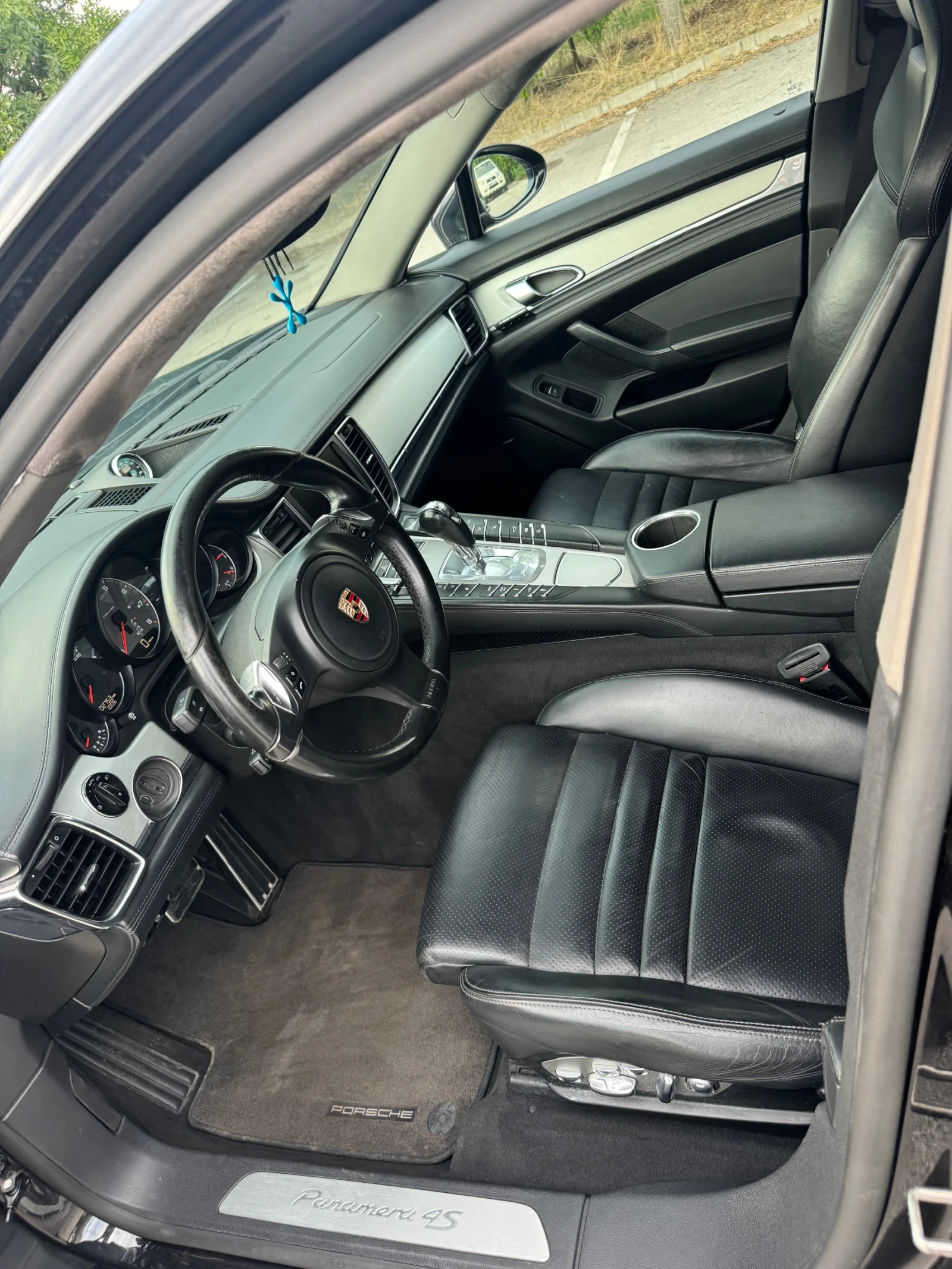 Porsche Panamera 4S CHRONO  - изображение 8