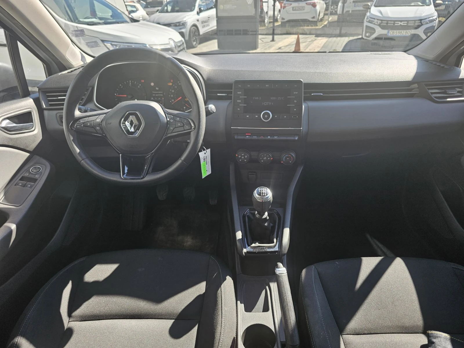 Renault Clio Energy dCi 85 S&S - изображение 7