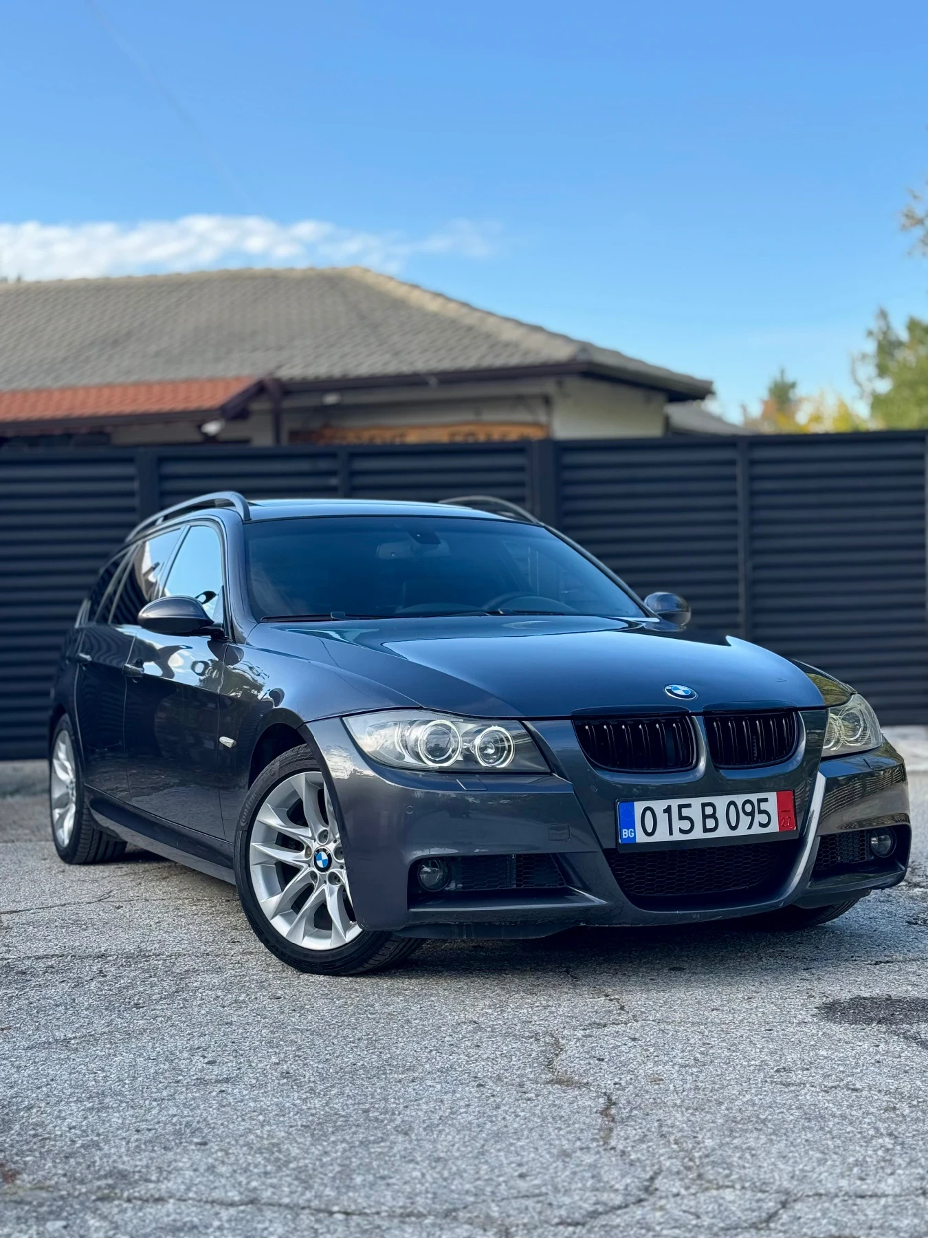 BMW 320 М-пакет вътре вън - изображение 2