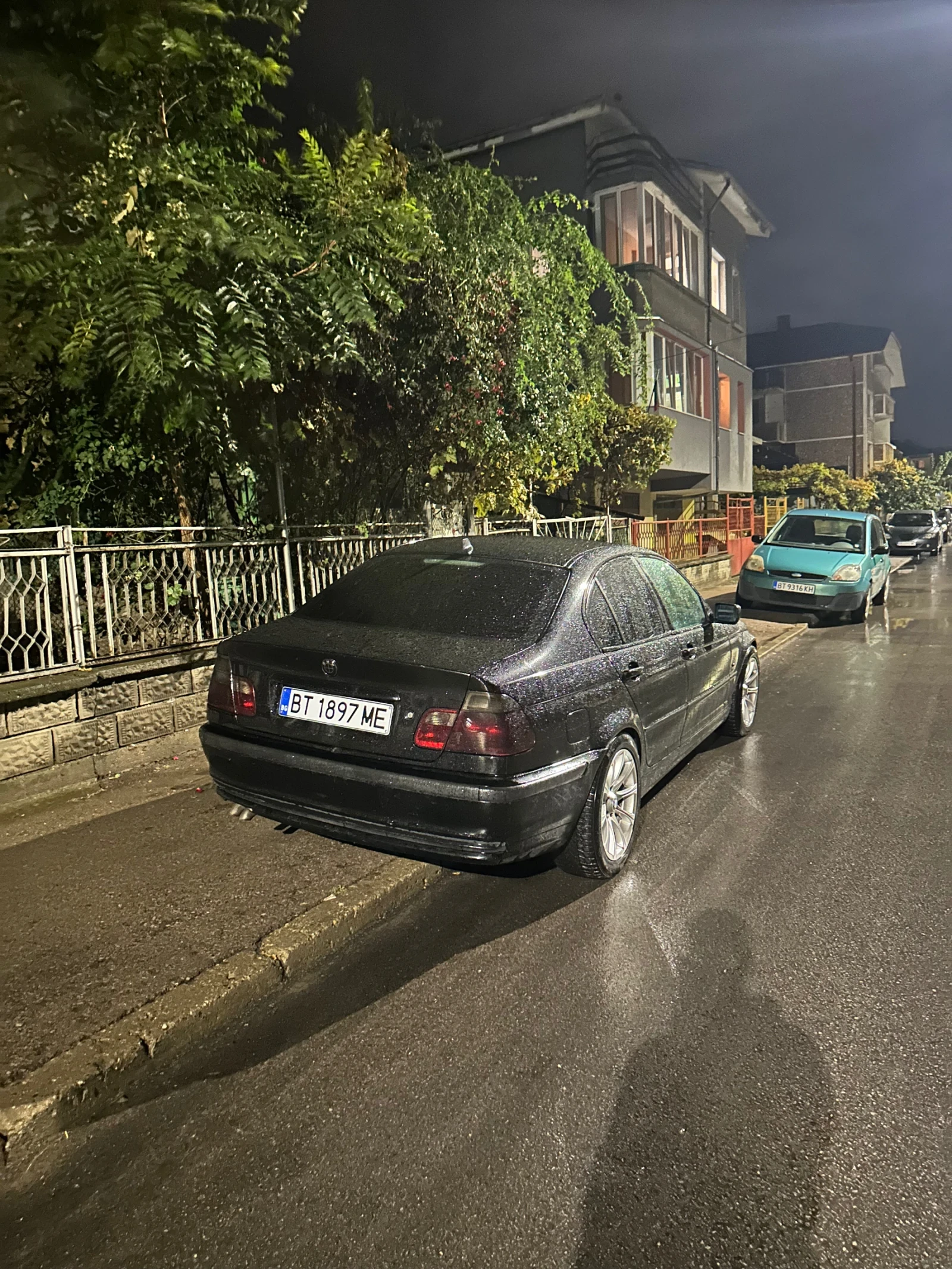 BMW 330  - изображение 3