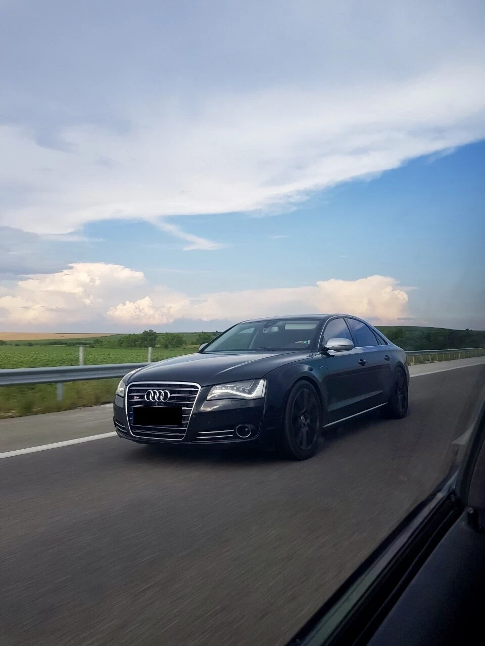 Audi A8 4.2 TDI сменени вериги ! - изображение 2