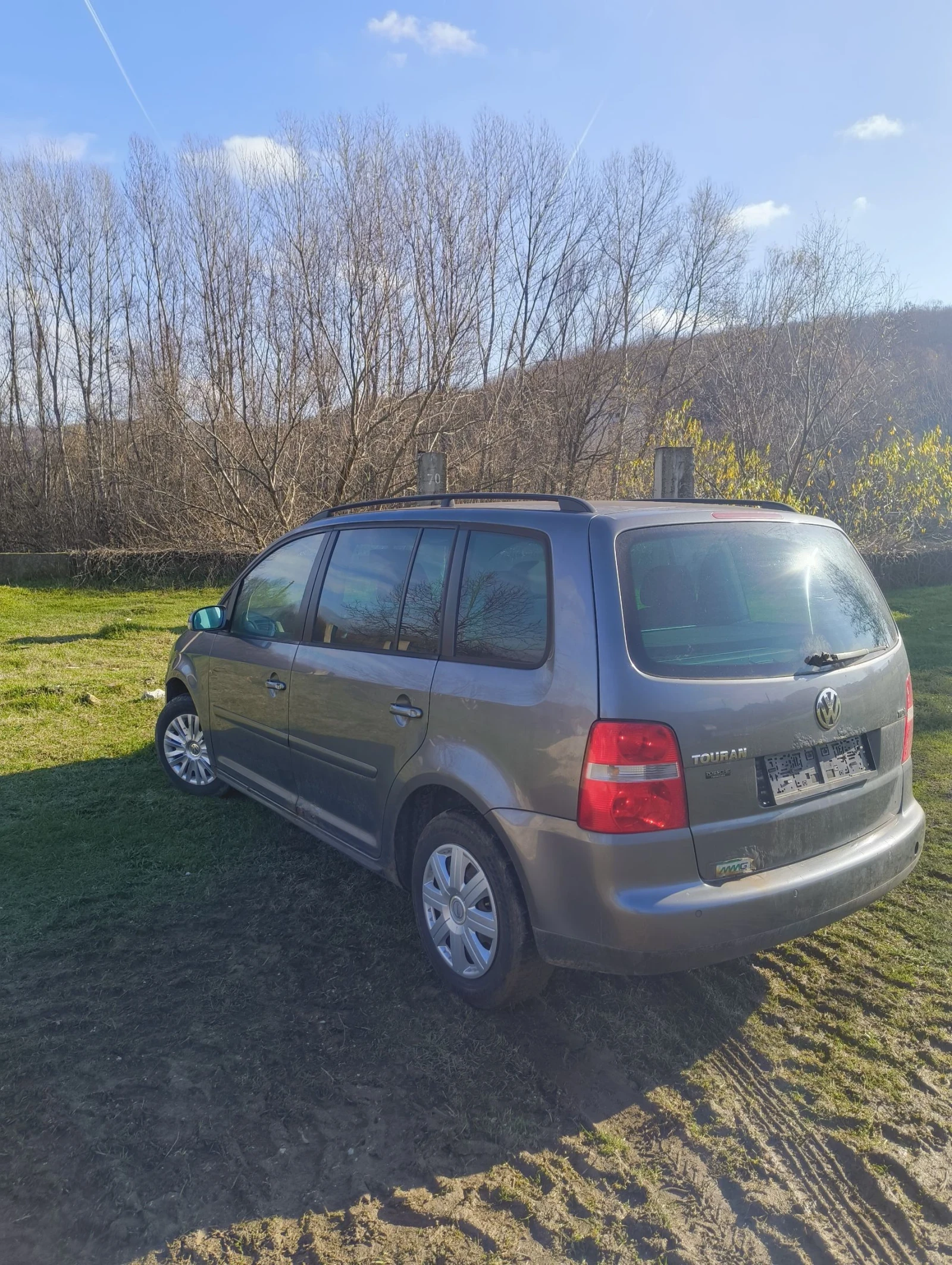 VW Touran 1.9tdi 105 6ск - изображение 3