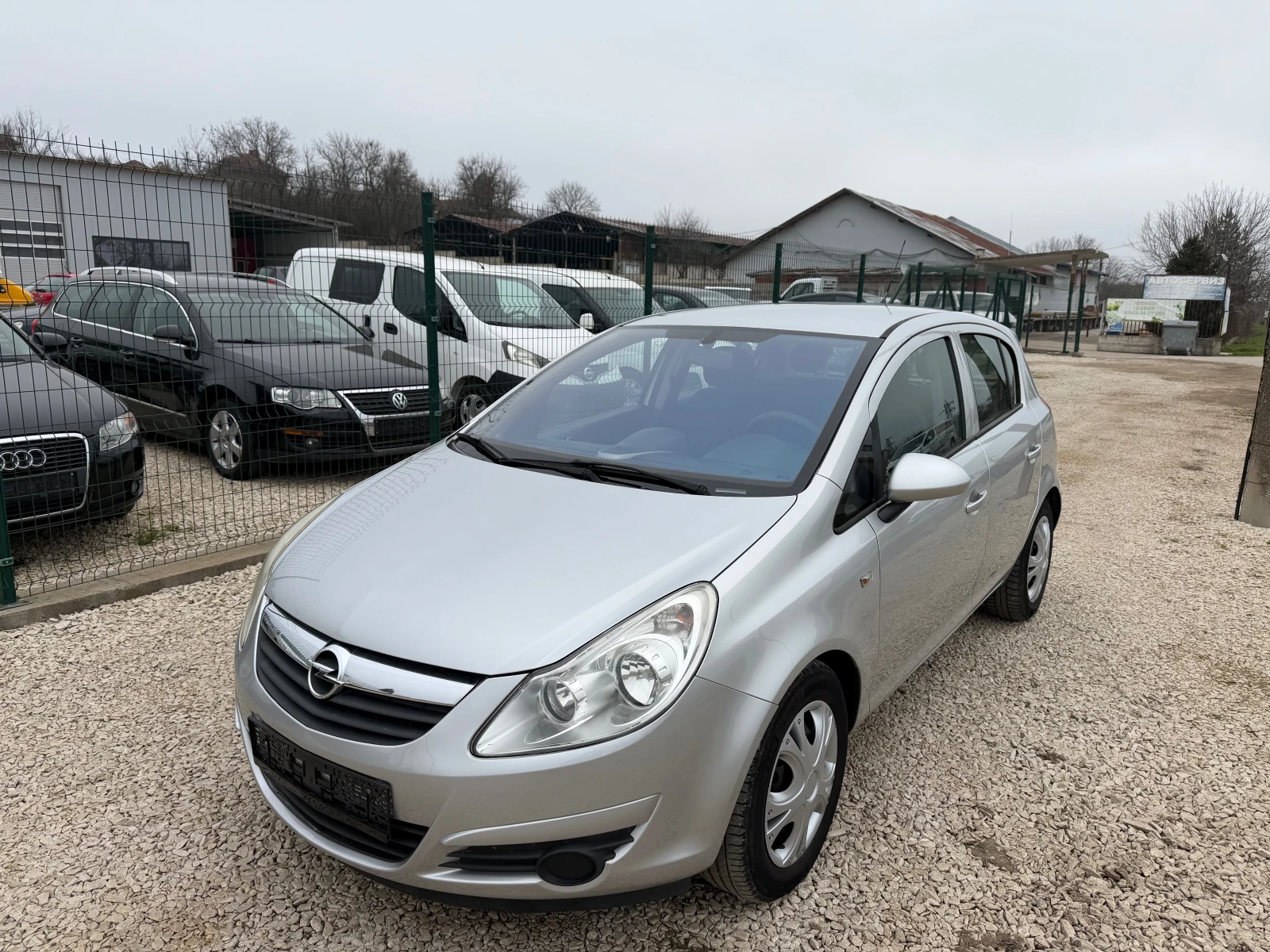 Opel Corsa 1.2 бензин - изображение 3