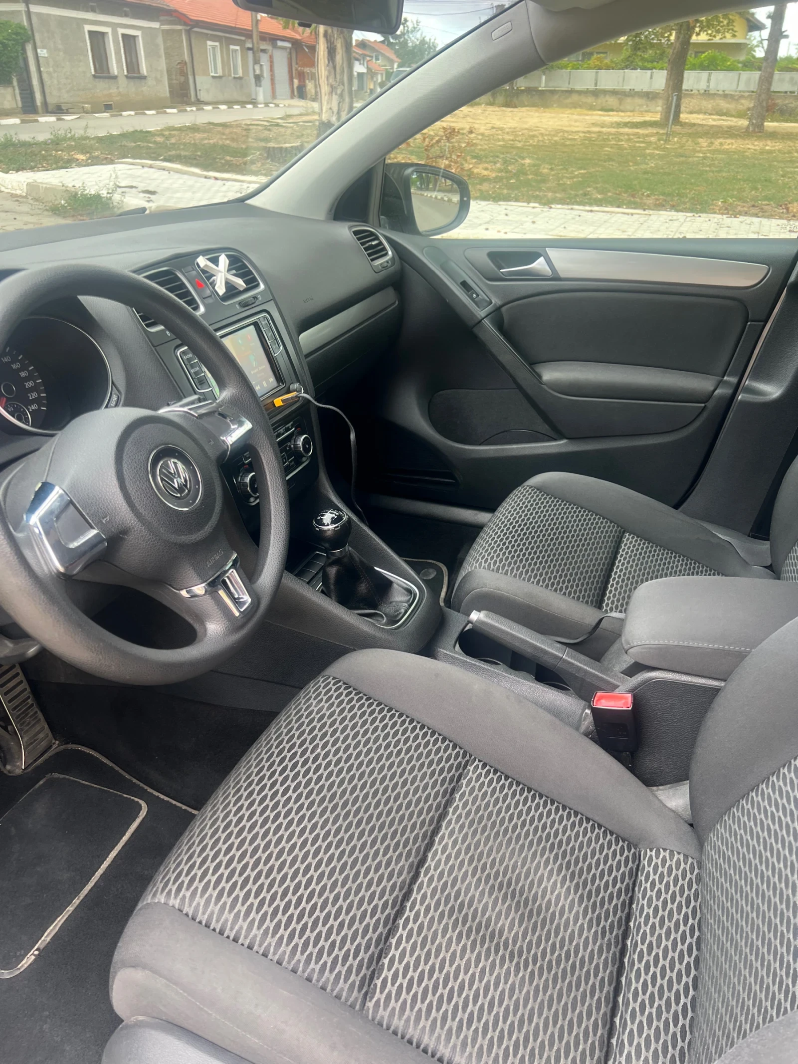 VW Golf, снимка 9 - Автомобили и джипове - 54159340