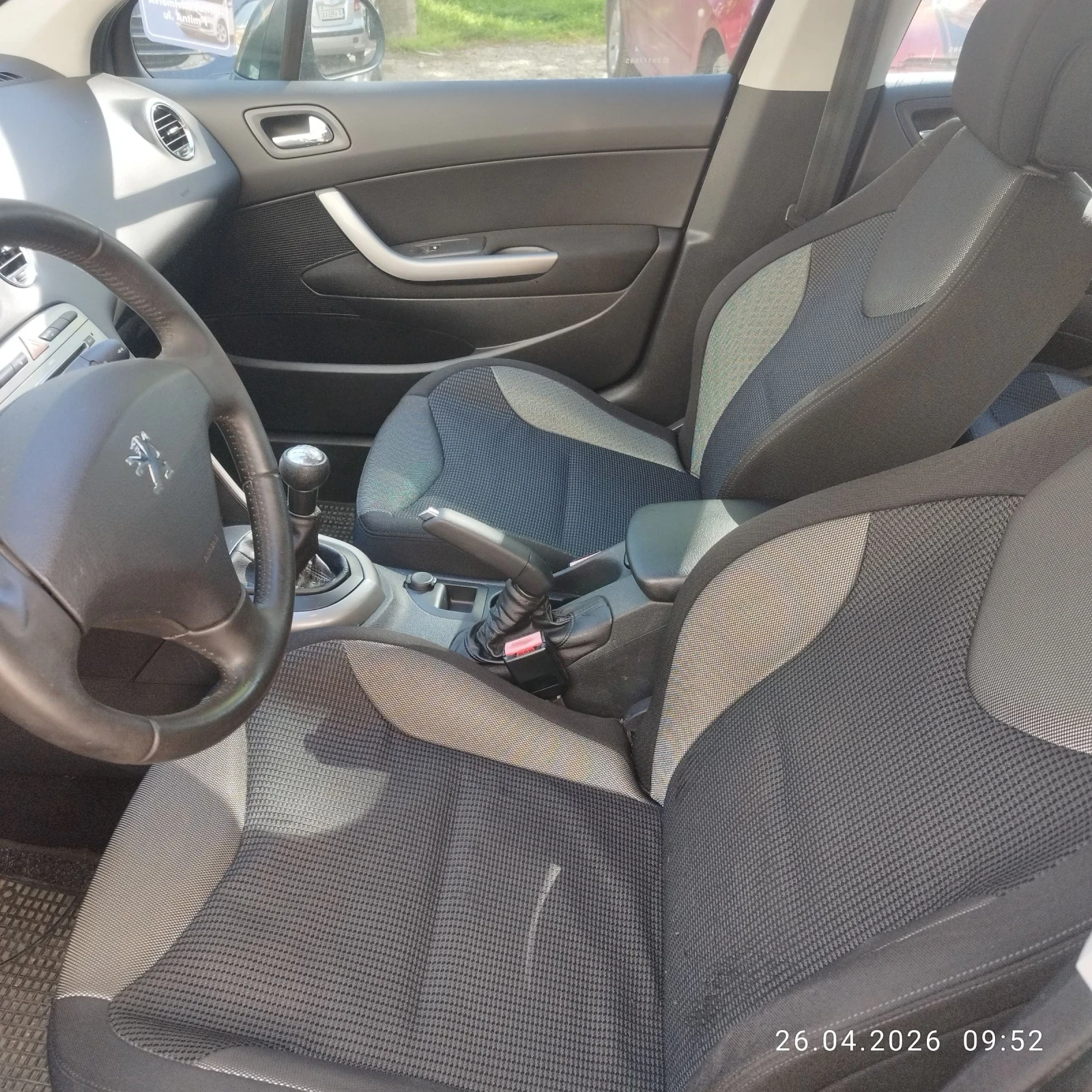 Peugeot 308  HDI, снимка 9 - Автомобили и джипове - 54284829