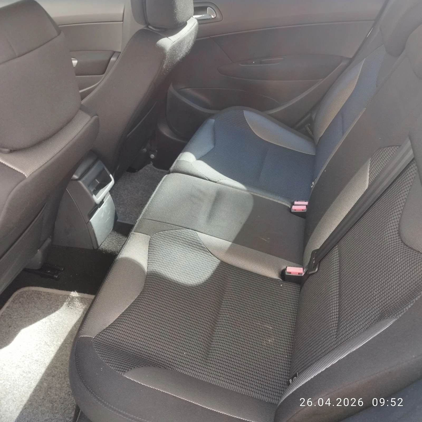 Peugeot 308  HDI, снимка 10 - Автомобили и джипове - 54284829