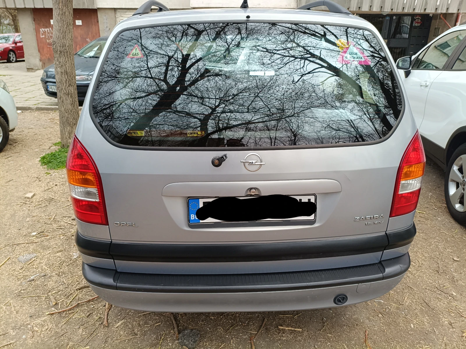 Opel Zafira, снимка 16 - Автомобили и джипове - 54324912