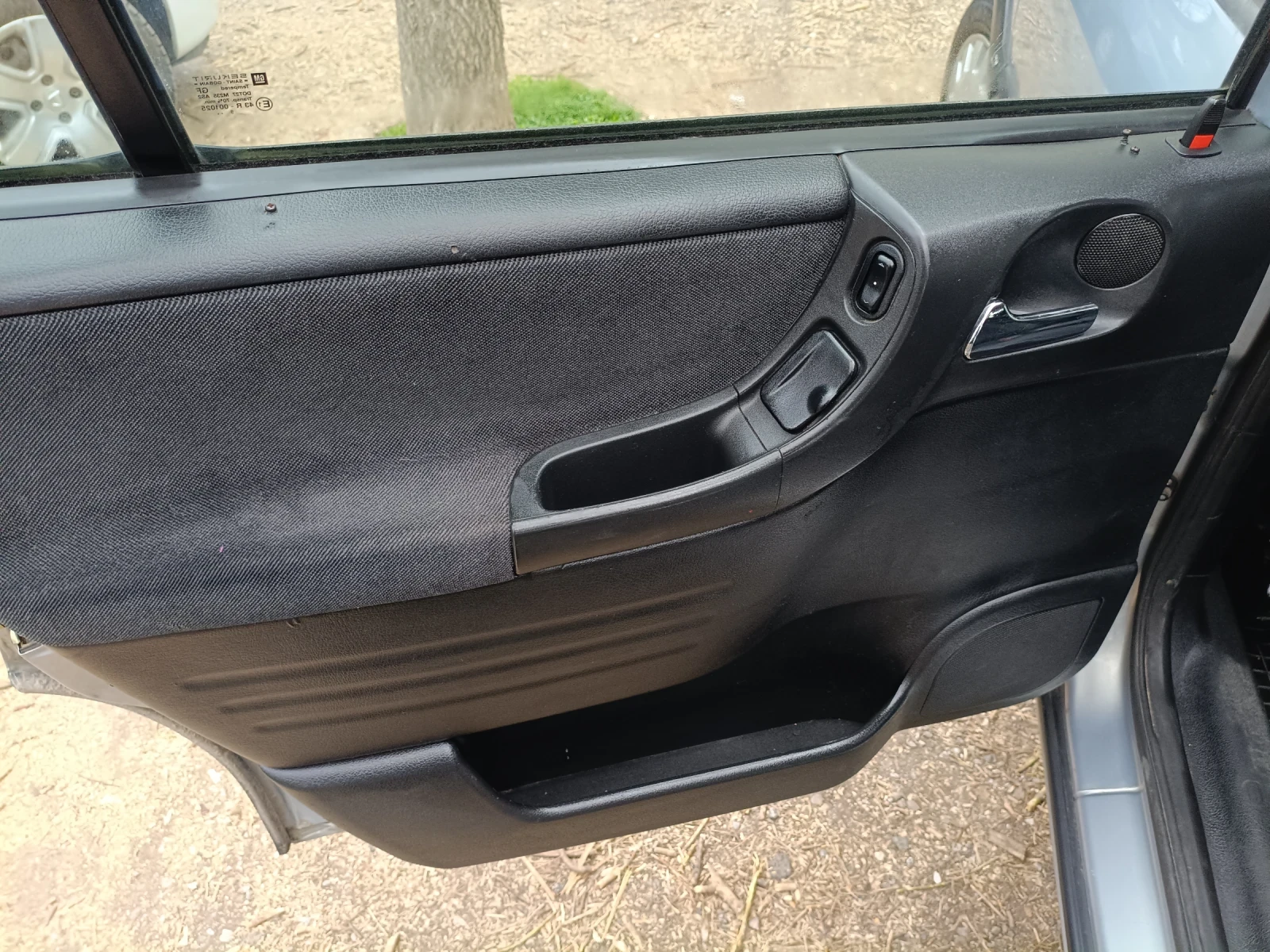 Opel Zafira, снимка 17 - Автомобили и джипове - 54324912