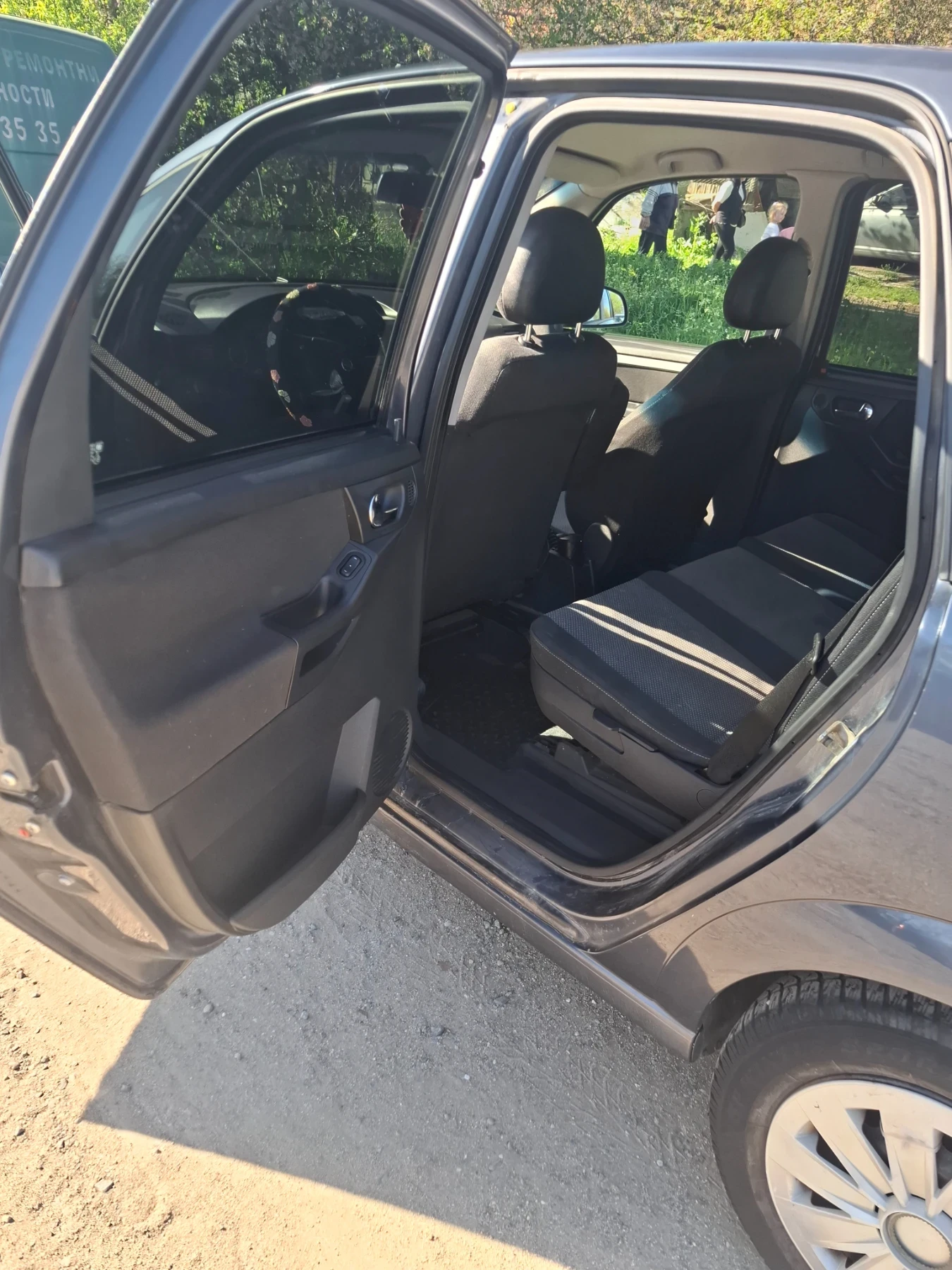 Opel Meriva 1.7 CDTI, снимка 5 - Автомобили и джипове - 54484732