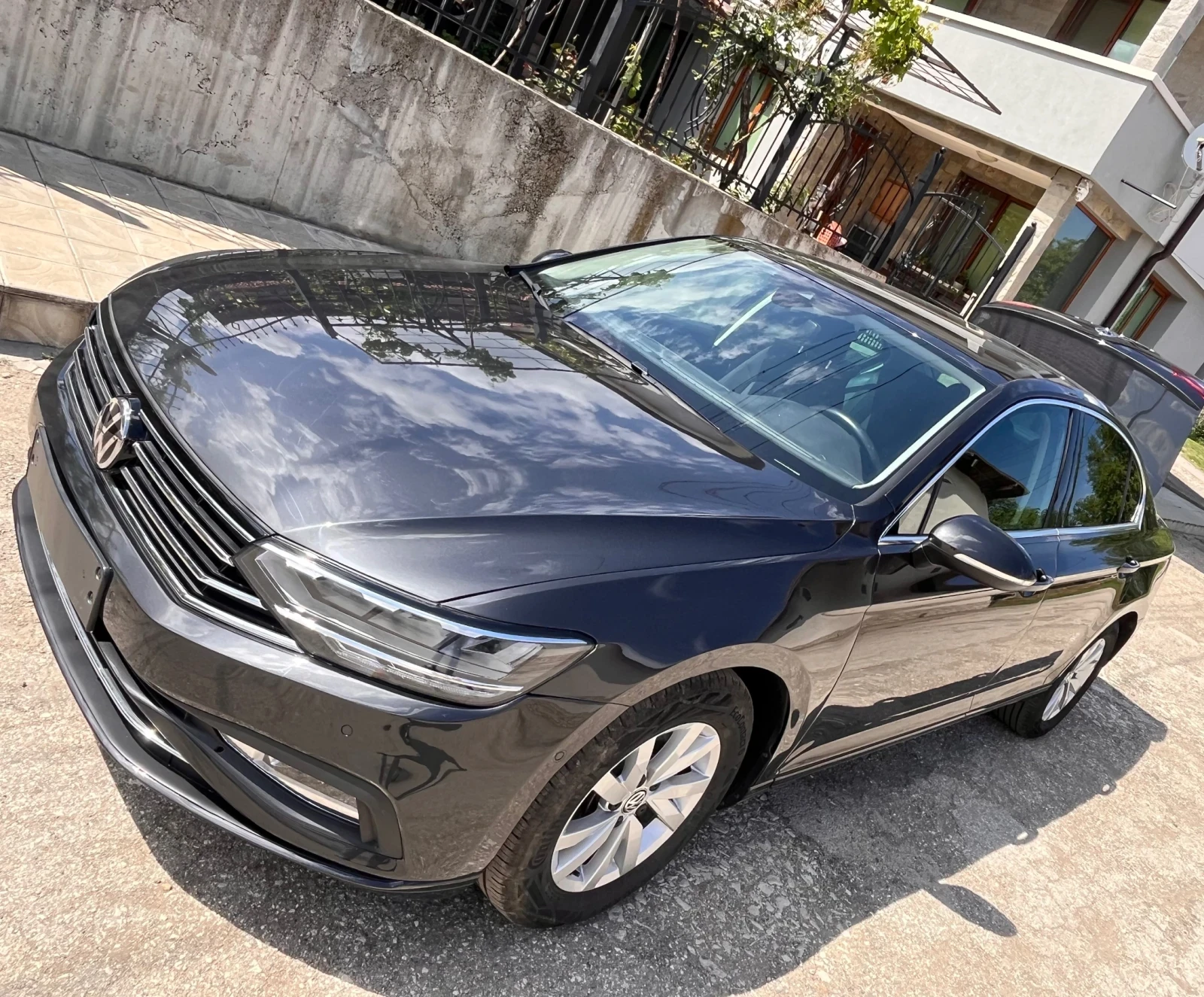 VW Passat Sedan , снимка 9 - Автомобили и джипове - 54565353