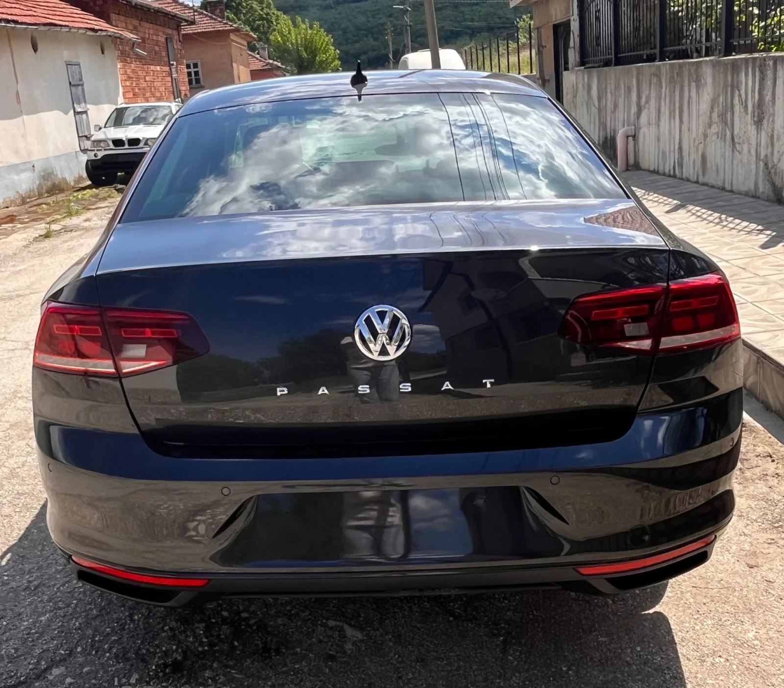 VW Passat Sedan , снимка 10 - Автомобили и джипове - 54565353