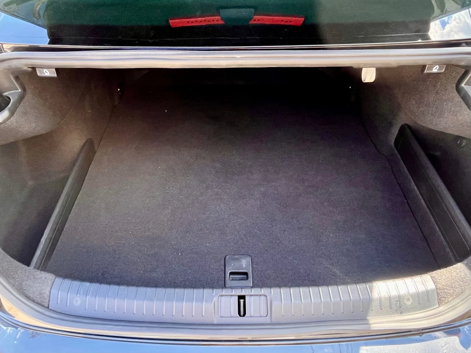 VW Passat Sedan , снимка 6 - Автомобили и джипове - 54565353