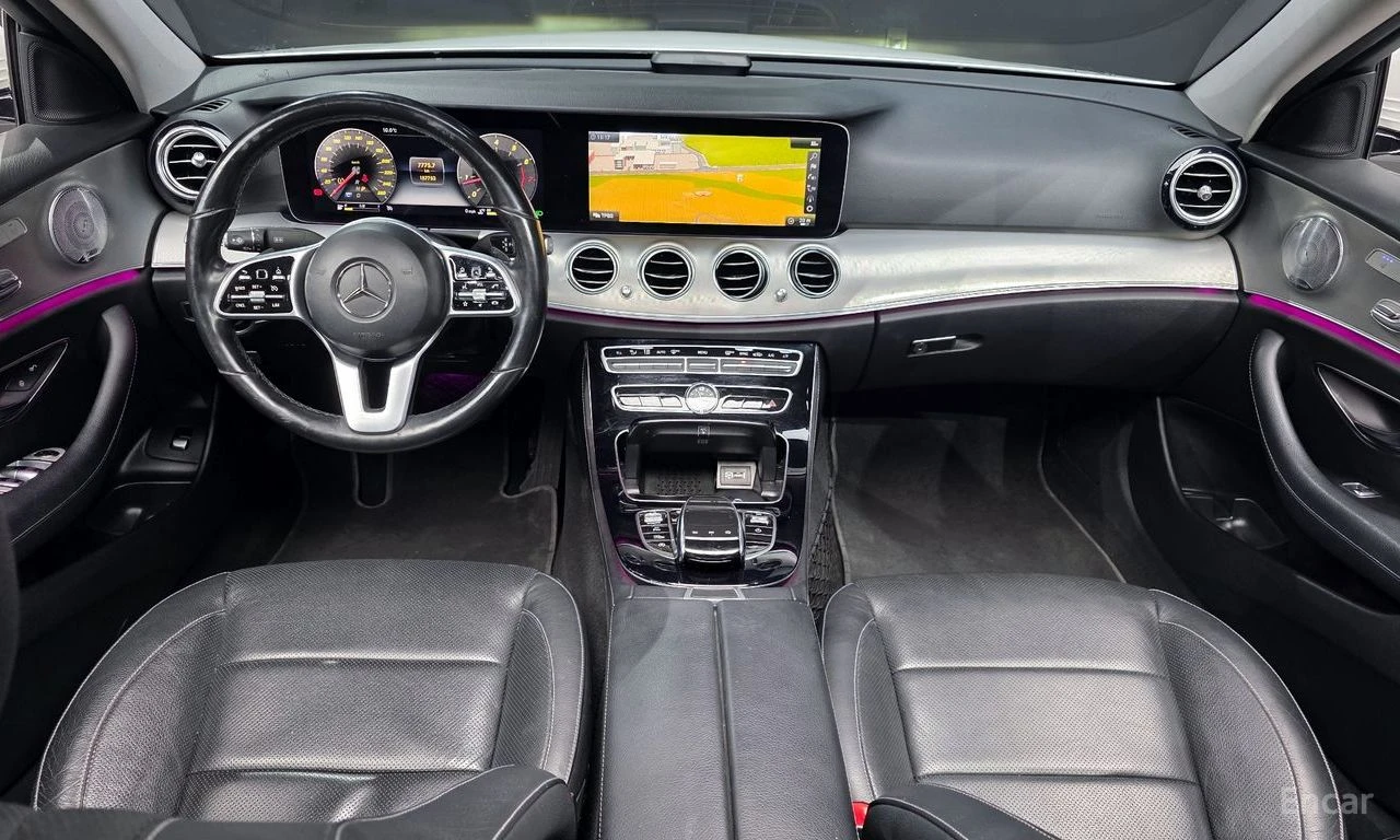 Mercedes-Benz E 300 AMG-LINE* DISTRONIC* 360CAMERA* HEAD-UP* BURMESTER, снимка 6 - Автомобили и джипове - 54596664