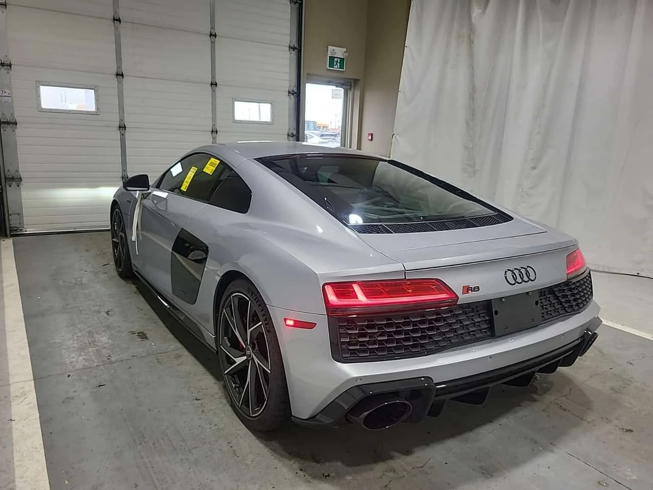 Audi R8 COUPE V10| B&O| ALCANTARA| 2 �����|  | Mobile.bg � ����������� 4