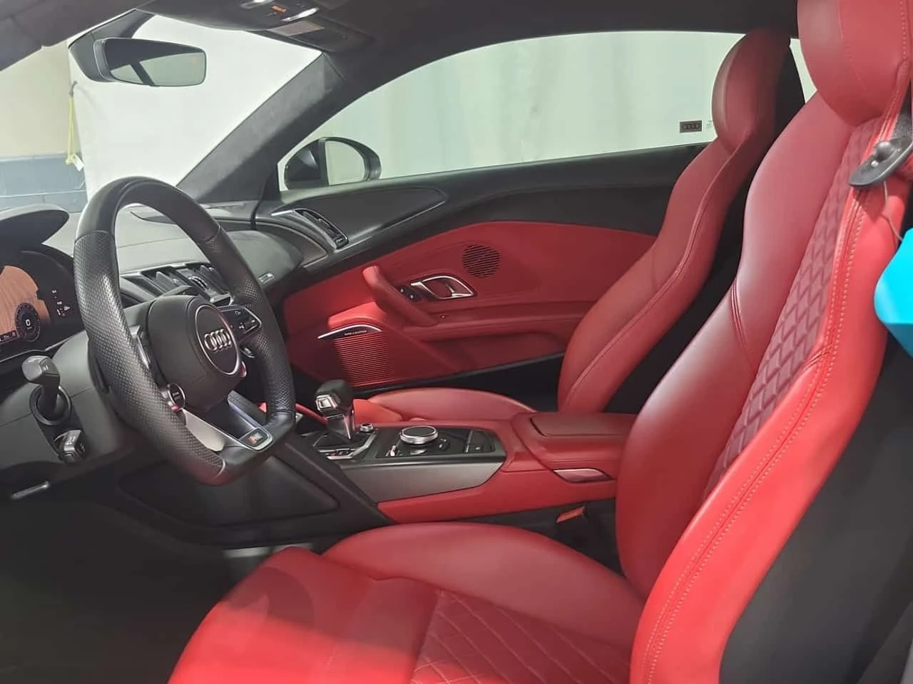 Audi R8 COUPE V10| B&O| ALCANTARA| 2 �����|  | Mobile.bg � ����������� 8