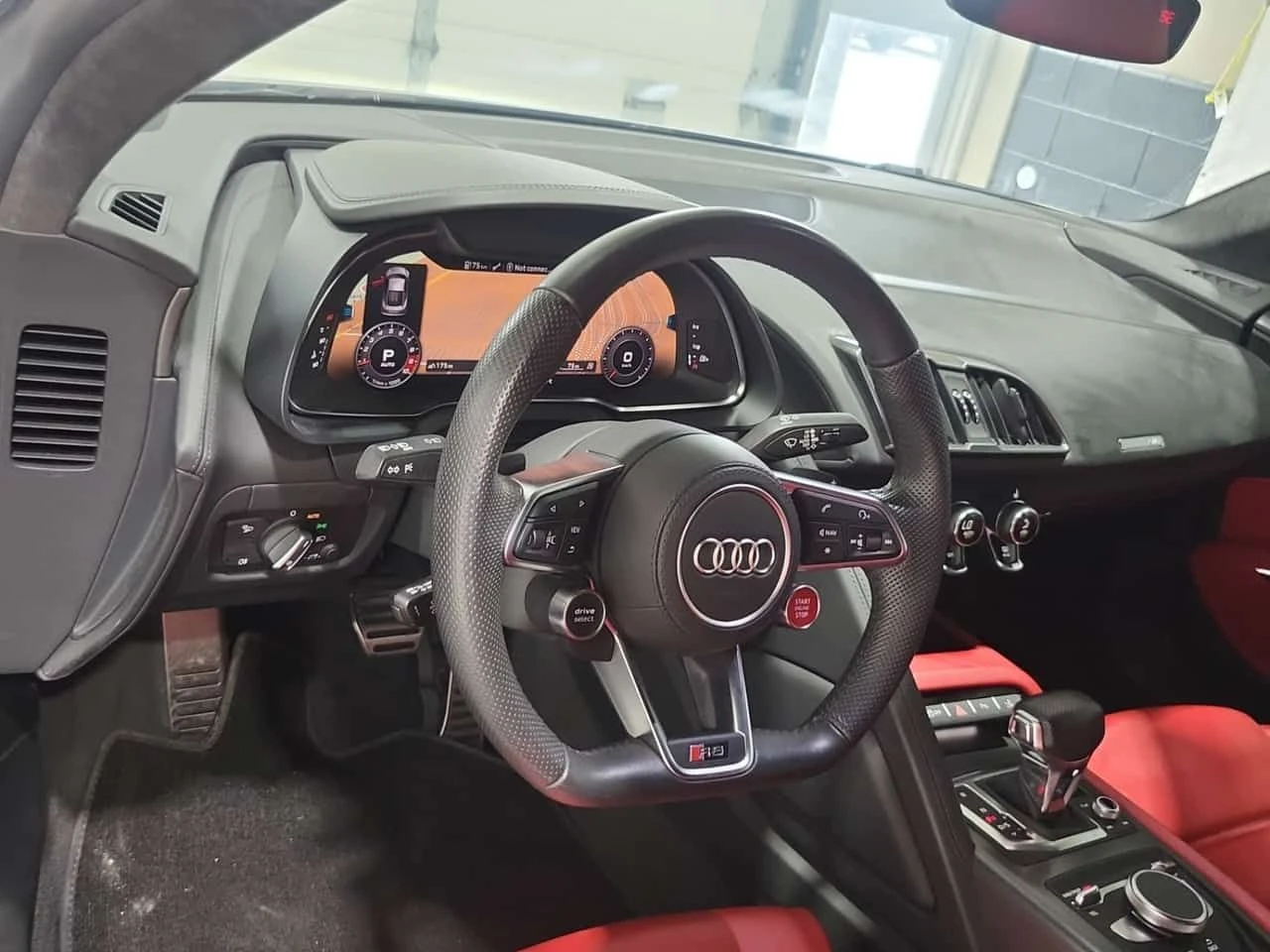 Audi R8 COUPE V10| B&O| ALCANTARA| 2 �����|  | Mobile.bg � ����������� 9