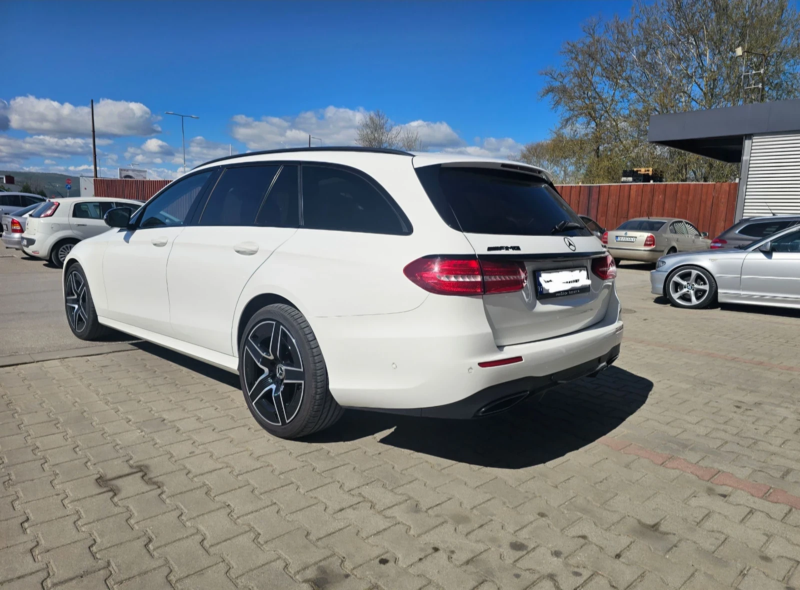 Mercedes-Benz E 350 AMG 4MATIC FULL, снимка 6 - Автомобили и джипове - 55055606