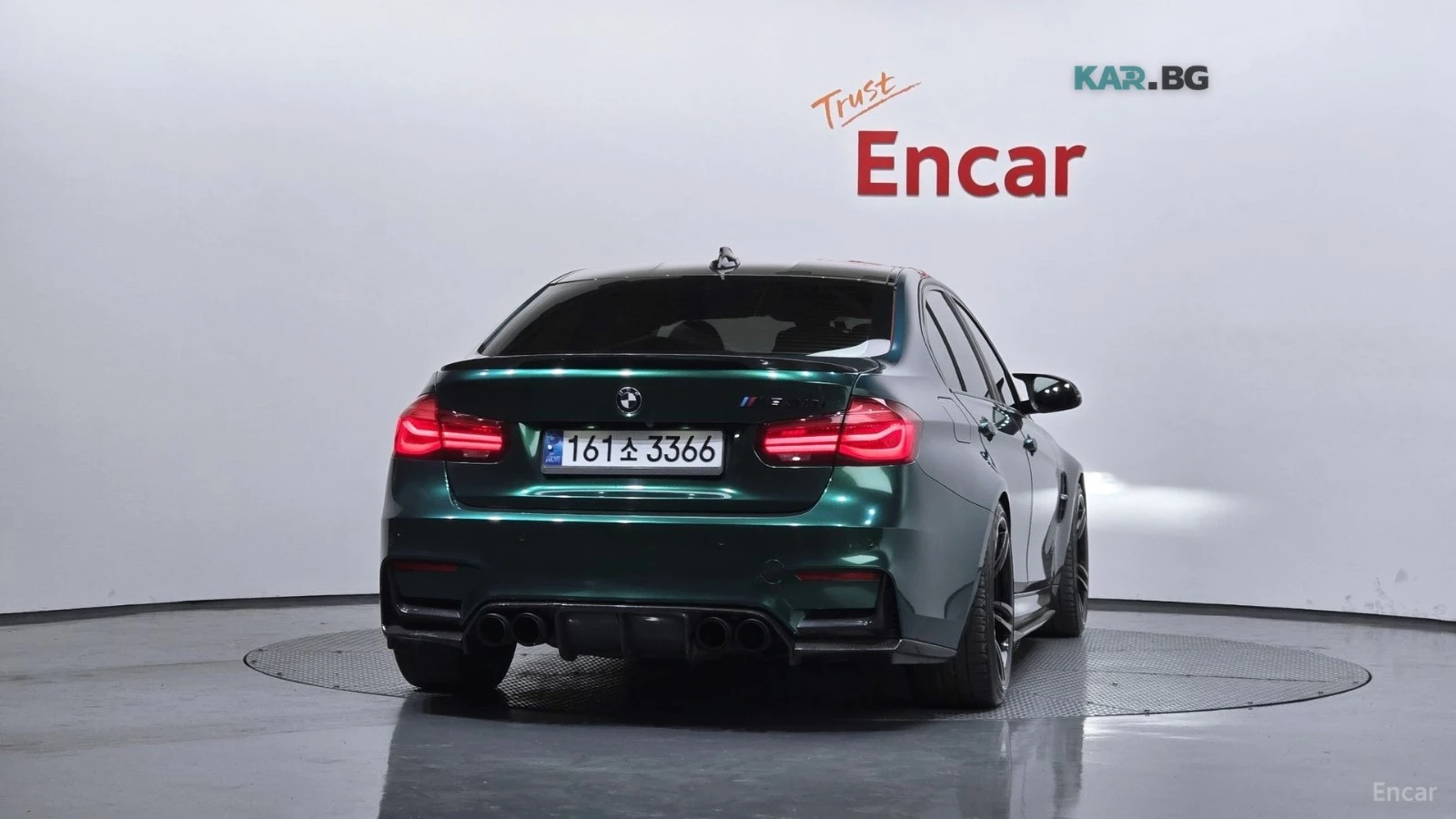 BMW M3 КОЖА* НАВИ* ОБДУХВ* ХЕДЪП, снимка 4 - Автомобили и джипове - 55335544