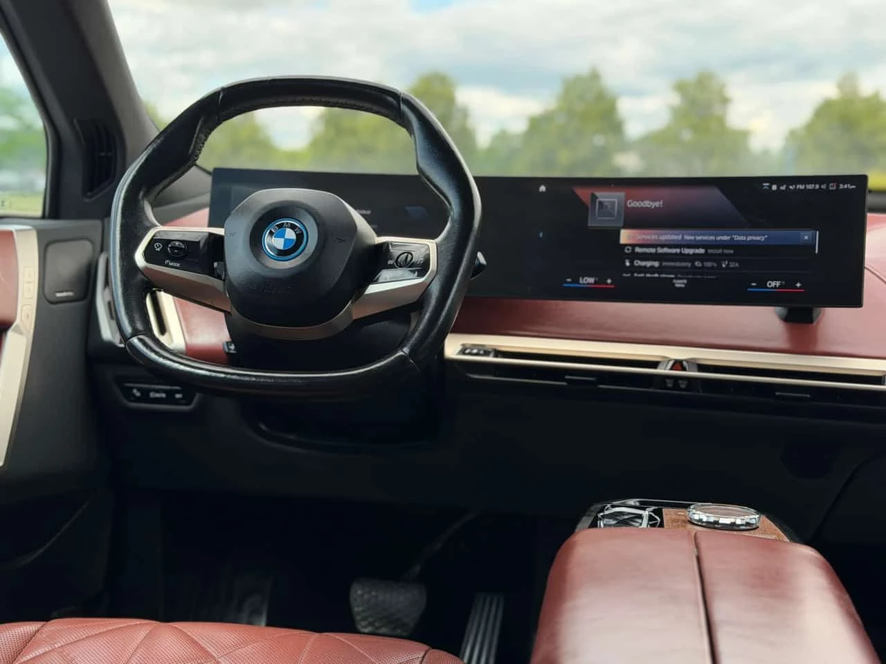 BMW iX * xDrive50 * CARFAX * ����� �� �����������  | Mobile.bg � ����������� 14