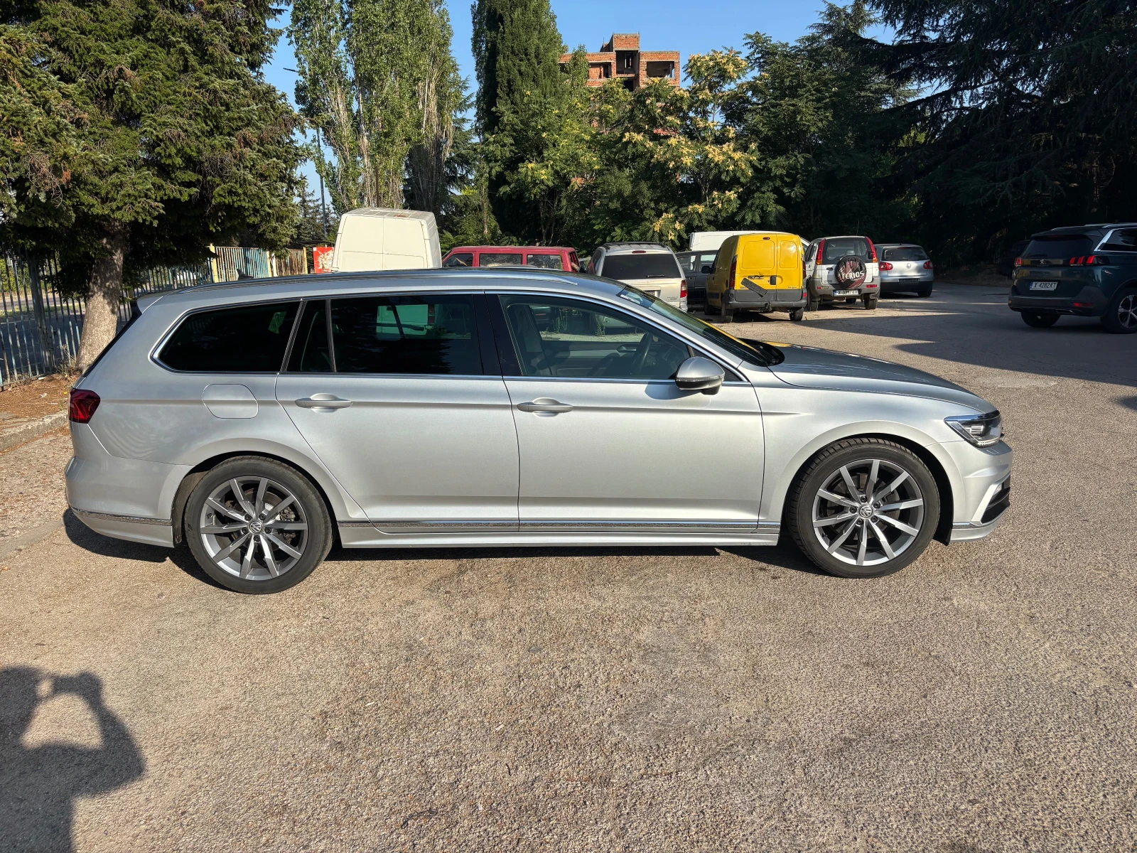 VW Passat R-line, снимка 5 - Автомобили и джипове - 55645209