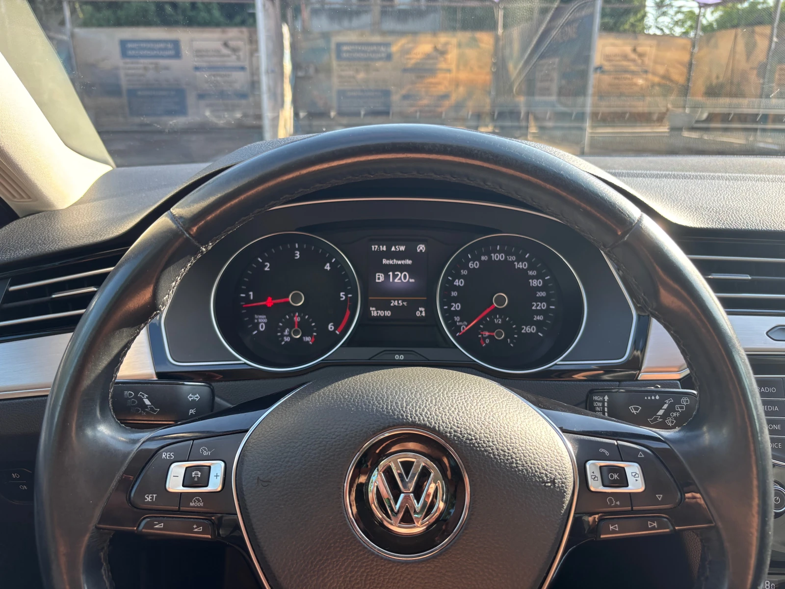 VW Passat R-line, снимка 11 - Автомобили и джипове - 55645209
