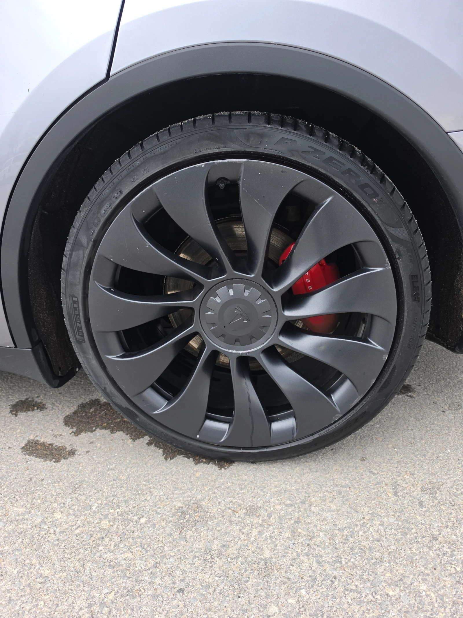 Tesla Model Y Performance, снимка 4 - Автомобили и джипове - 55950826