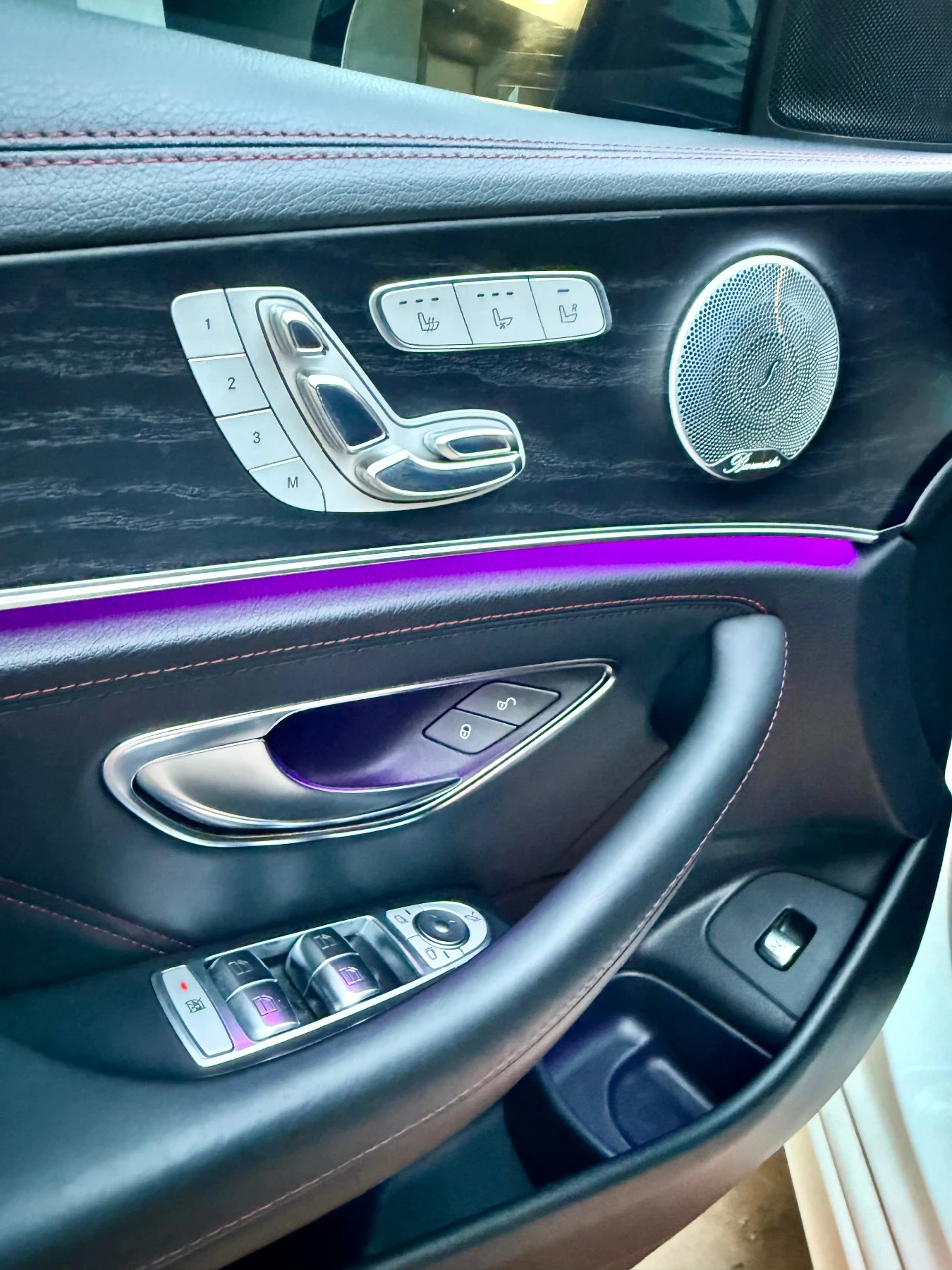 Mercedes-Benz E 43 AMG, снимка 13 - Автомобили и джипове - 55994674