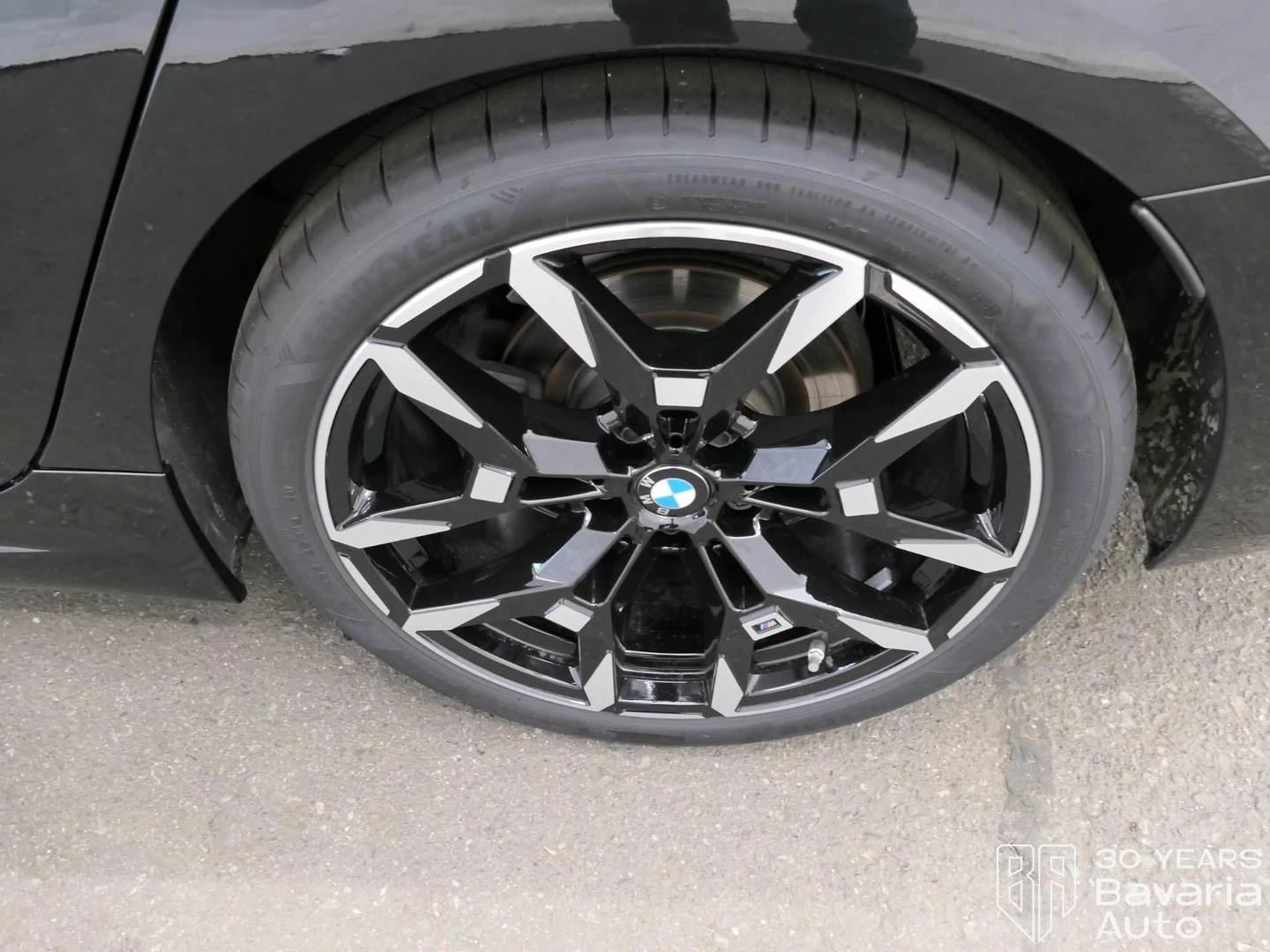 BMW 320 d xDrive Touring Sportautomatic, снимка 12 - Автомобили и джипове - 56439652