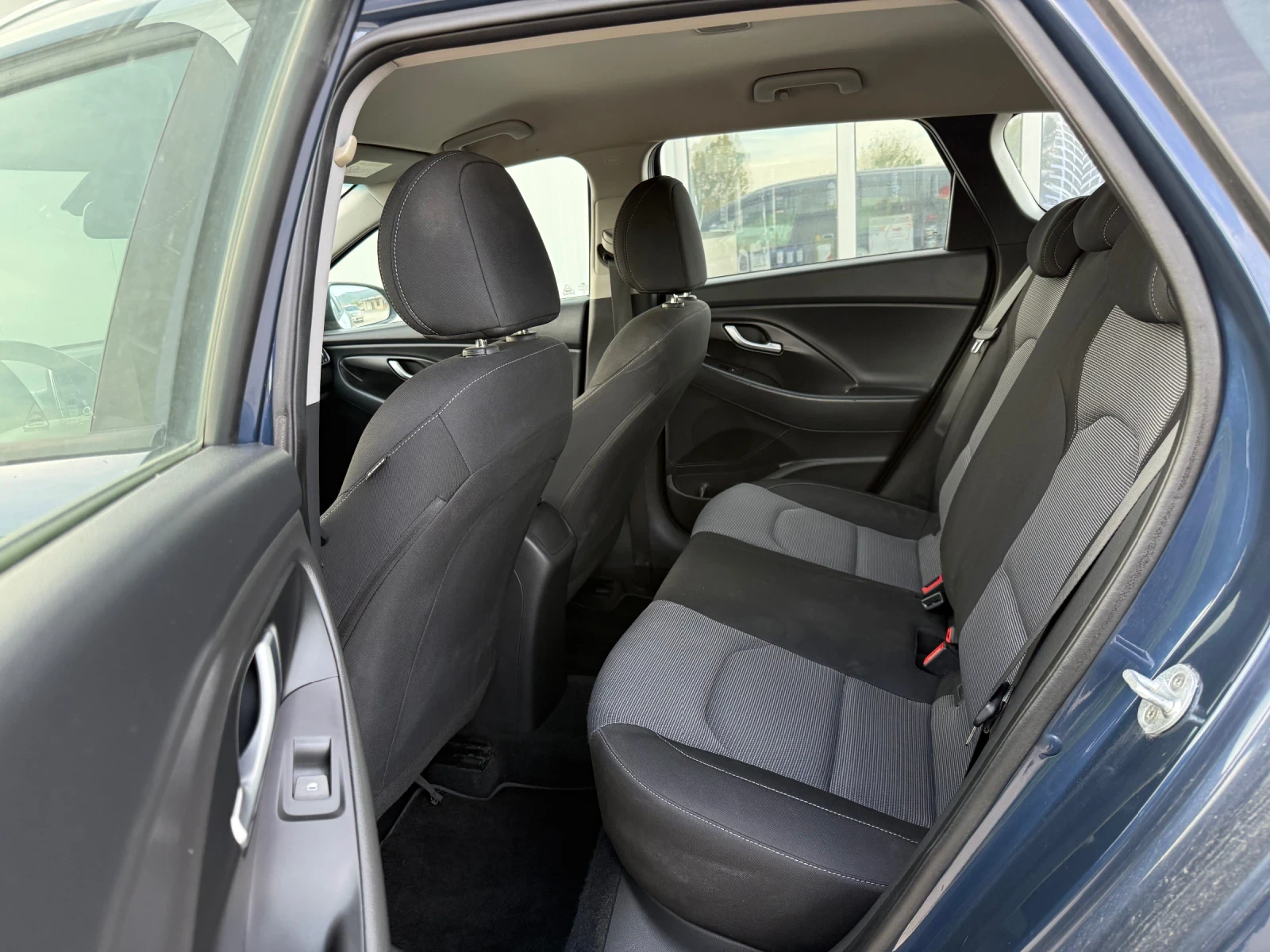 Hyundai I30, снимка 10 - Автомобили и джипове - 56474502