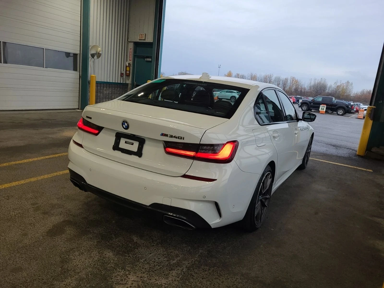 BMW 340, снимка 4 - Автомобили и джипове - 56688552