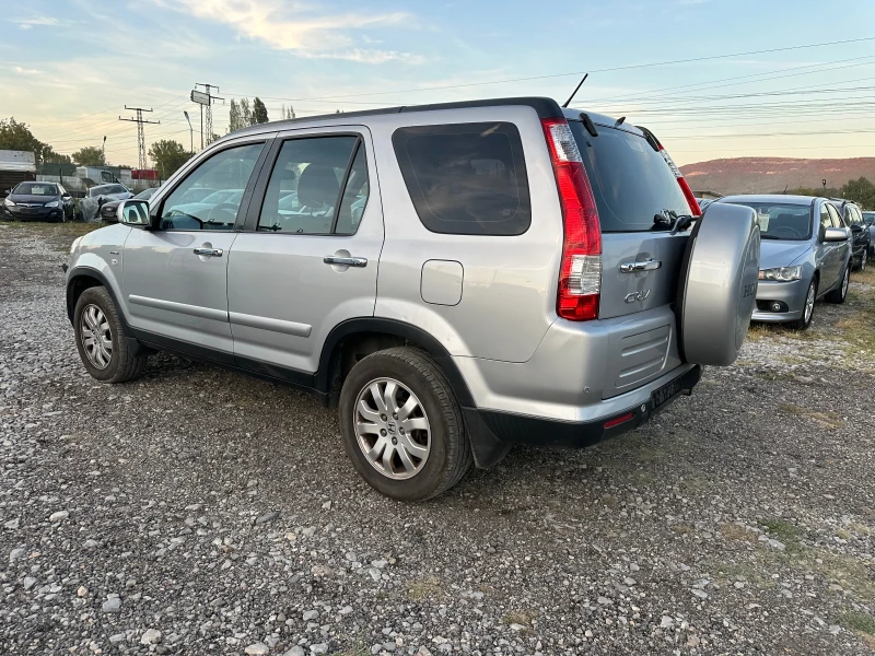 Honda Cr-v 2.0-SWISS-FACELIFT-NAVI-AUTOMAT-КАТО НОВА ОТДОЛУ!, снимка 3 - Автомобили и джипове - 47369426