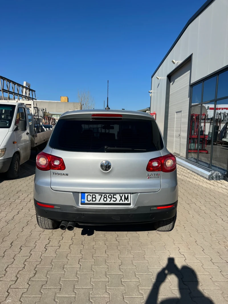 VW Tiguan, снимка 4 - Автомобили и джипове - 49377384