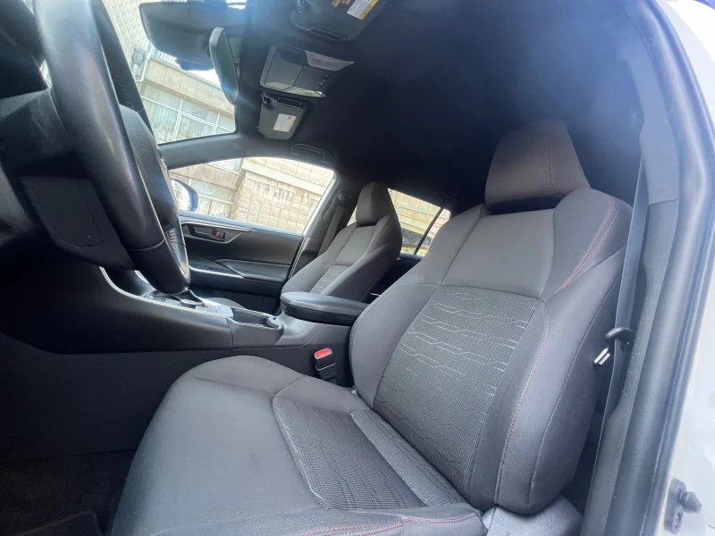 Toyota Rav4 2.5 Plug-in Hibrid AWD PRIME, снимка 13 - Автомобили и джипове - 51881110