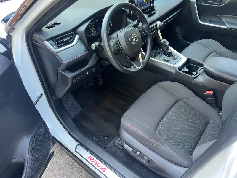Toyota Rav4 2.5 Plug-in Hibrid AWD PRIME, снимка 11 - Автомобили и джипове - 51881110