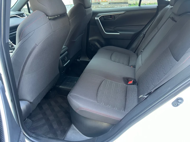 Toyota Rav4 2.5 Plug-in Hibrid AWD PRIME, снимка 12 - Автомобили и джипове - 51881110