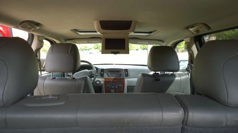 Jeep Grand cherokee 4.7 GAS, снимка 7 - Автомобили и джипове - 52077869