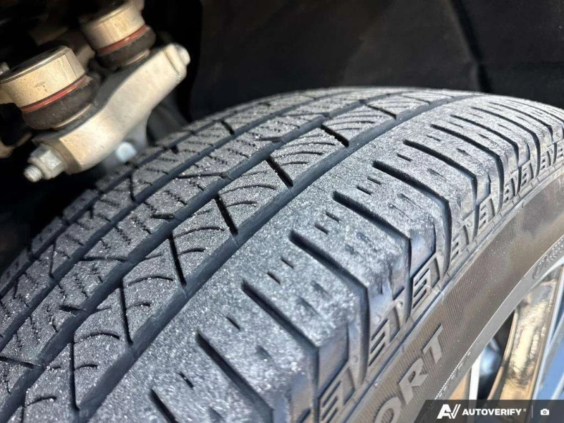 Audi Q5 * S Line quattro Technik * CARFAX * ЦЕНА ДО БГ, снимка 13 - Автомобили и джипове - 53470146