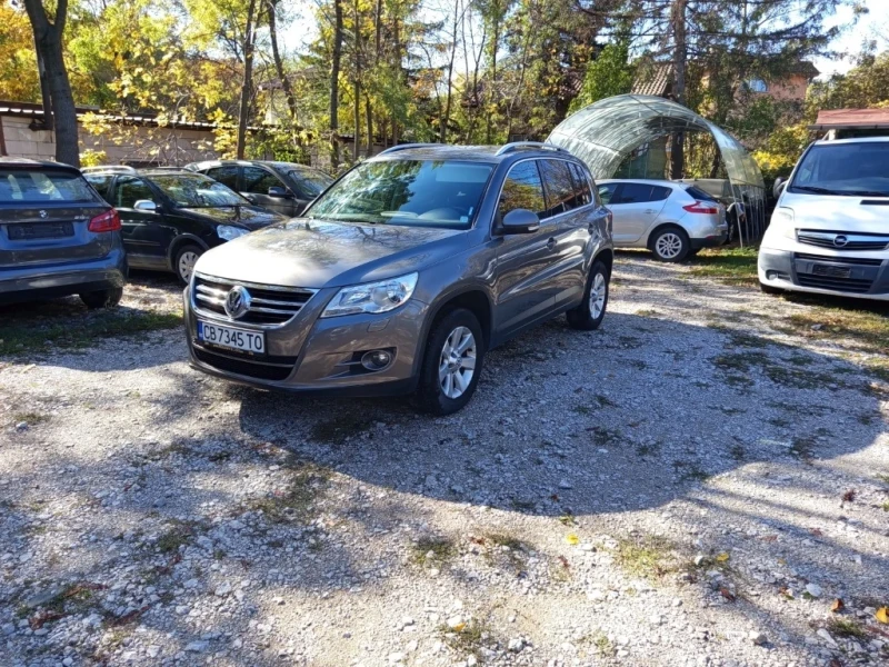 VW Tiguan 2.0 TDI, снимка 7 - Автомобили и джипове - 53578052