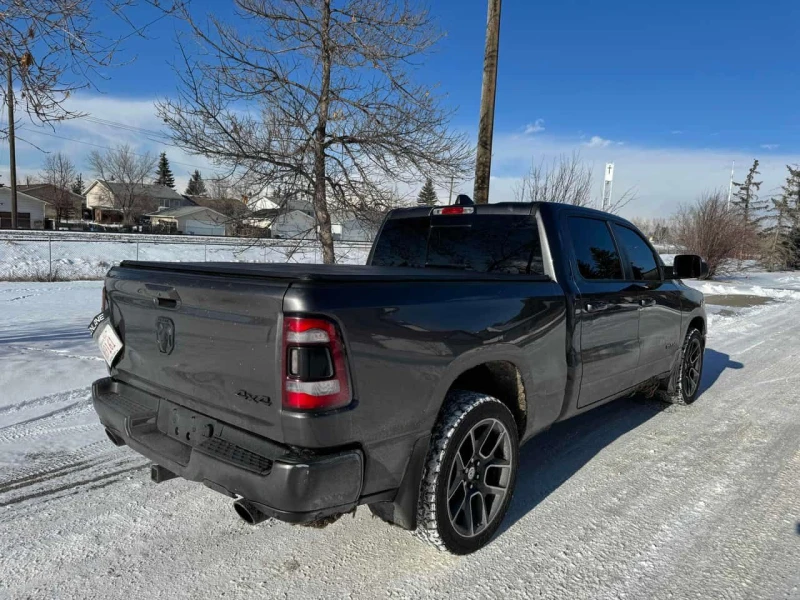 Dodge RAM 1500 * Sport * CARFAX * KEYLESS * ПОДГРЕВИ * ОБДУХВАНЕ , снимка 13 - Автомобили и джипове - 53600066