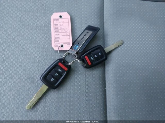 Honda Hr-v 1.8* AWD* КАМЕРА* Cruise control* 50k km* , снимка 13 - Автомобили и джипове - 52861352