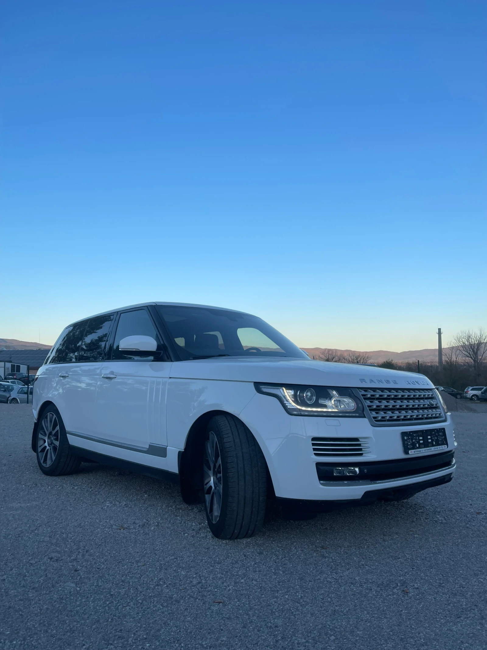 Land Rover Range rover Autobiography 4.4 TD Swiss - изображение 3